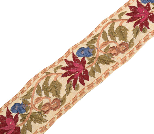 Sushila Vintage Beige Saree Border Craft Sewing Trim Embroidered Lace