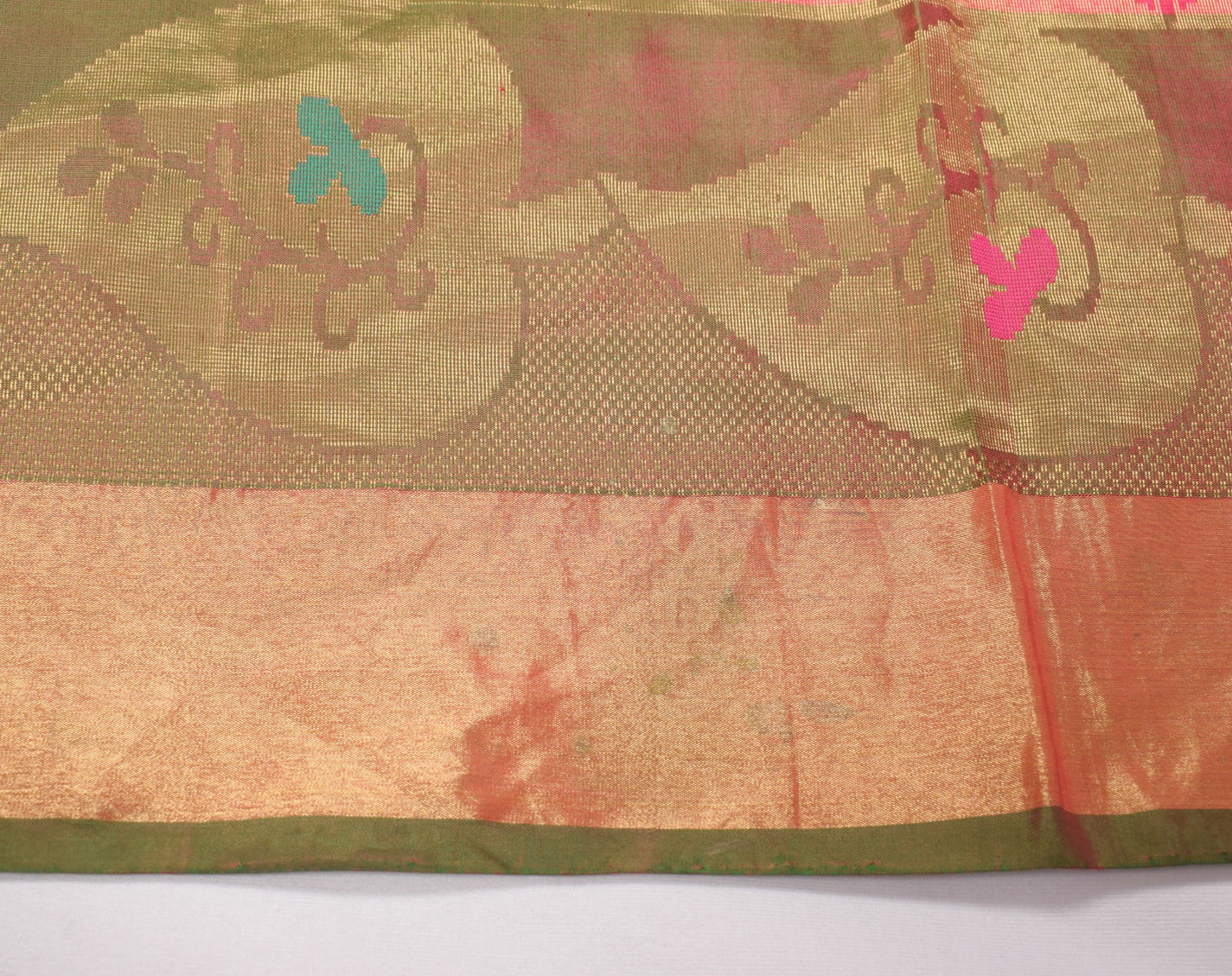 Sushila Vintage Pink Premium Scrap Saree Pure Silk Zari Woven Indian Sari Fabric
