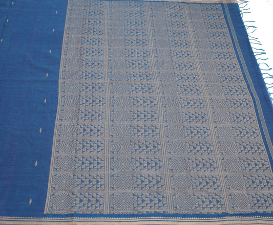 Sushila Vintage Pure Cotton Scrap Saree Blue Dual Tone Hand Woven Sari Fabric
