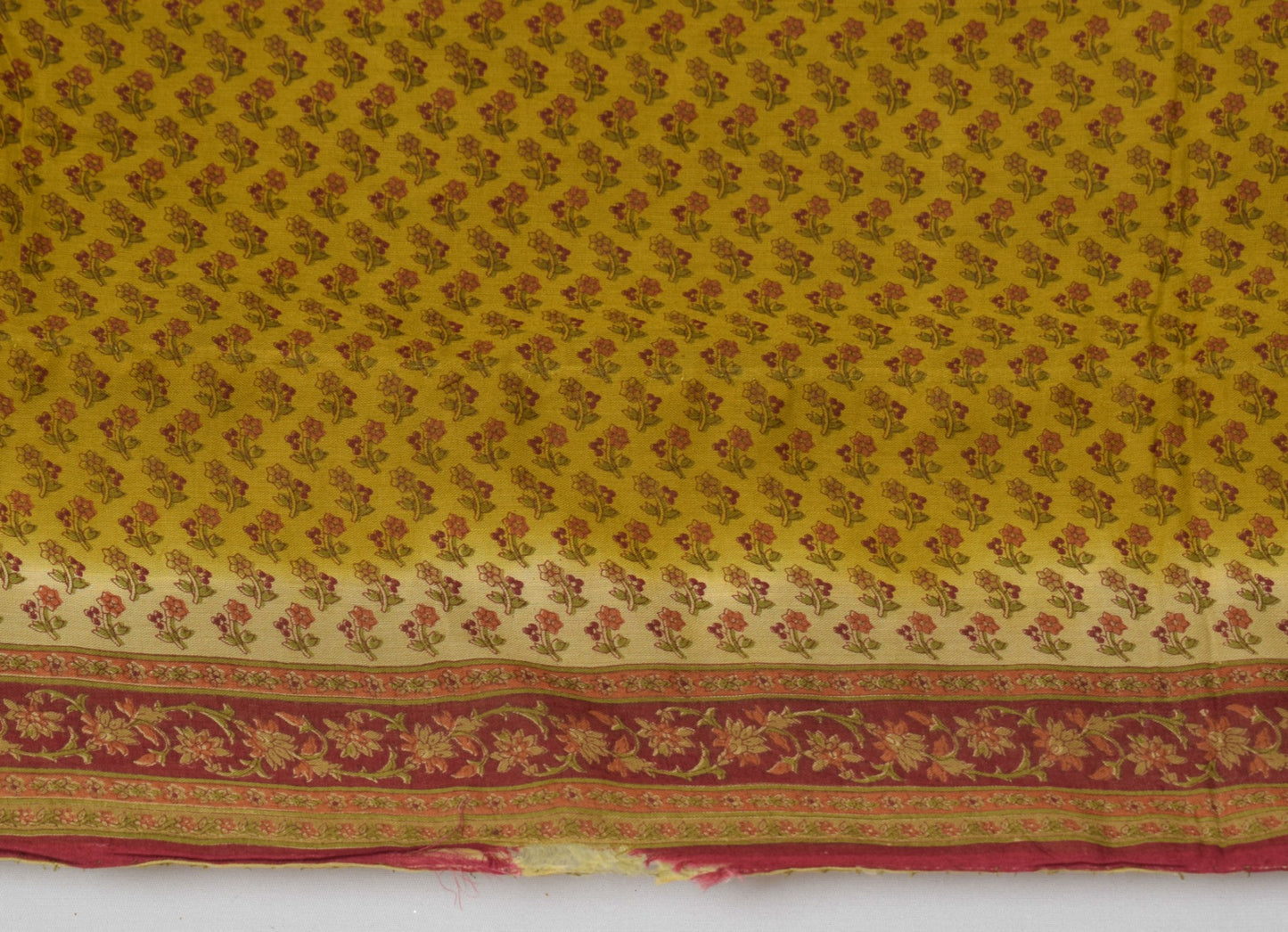 Sushila Vintage Green Floral Scrap Saree Pure Cotton Printed Remnant Sari Fabric