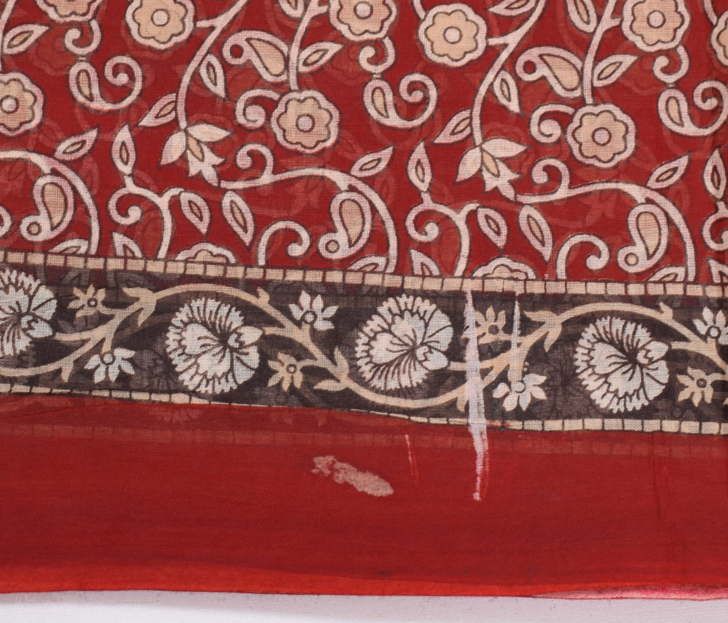 Sushila Vintage Floral Scrap Saree Pure Cotton Printed Red Indian Sari Fabric