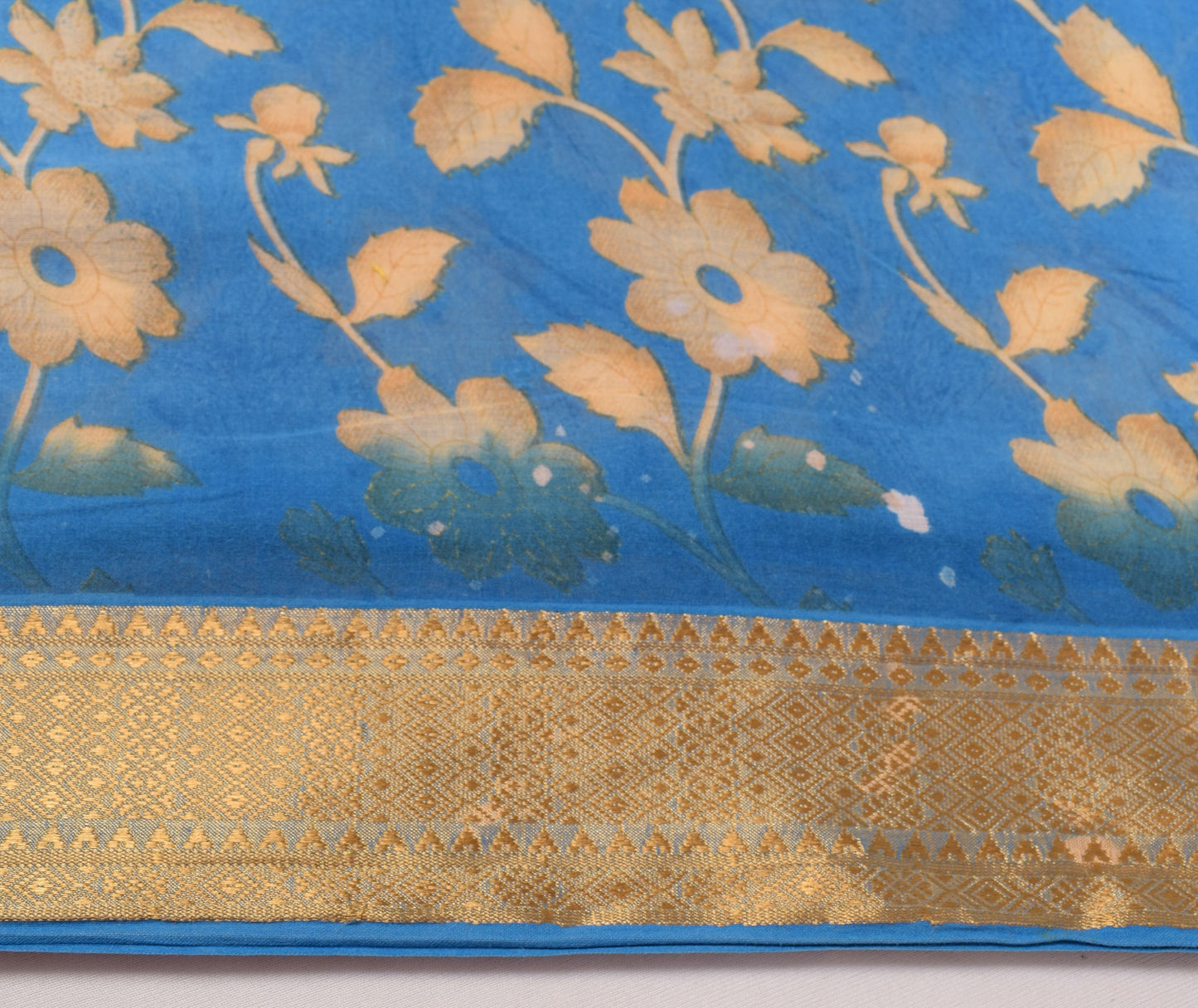 Sushila Vintage Floral Blue Scrap Saree Pure Cotton Printed Soft Sari Fabric