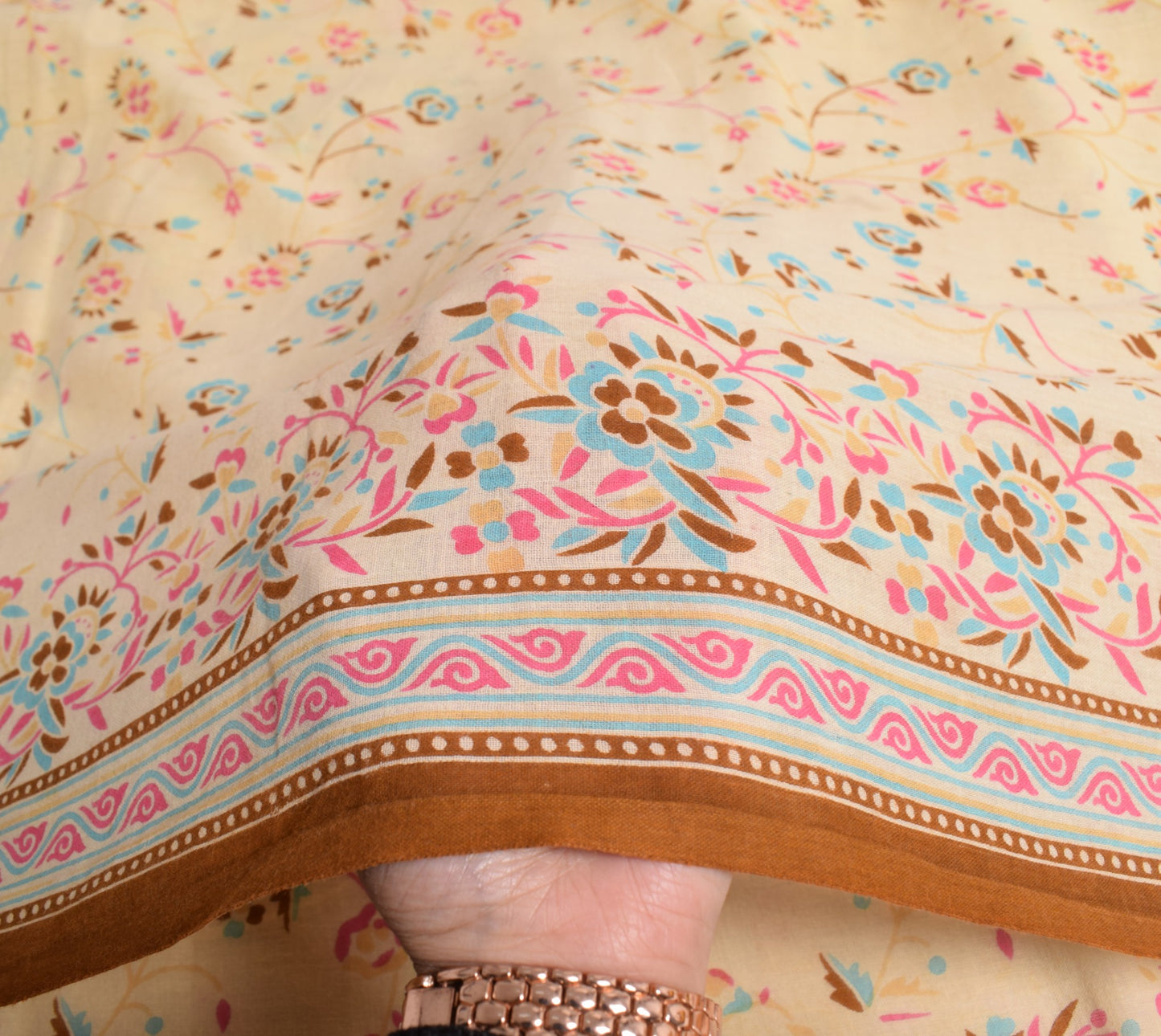 Sushila Vintage Cream Scrap Saree Pure Cotton Printed Floral Sari Remnant Fabric