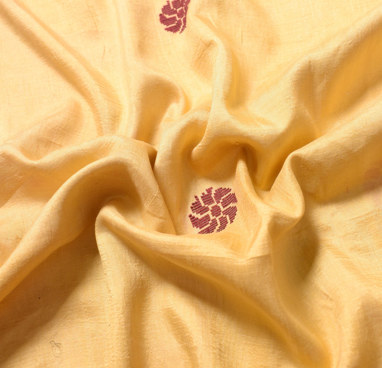 Sushila Vintage Floral Beige Sari Remnant Scrap Hand Woven PureSilk Craft Fabric
