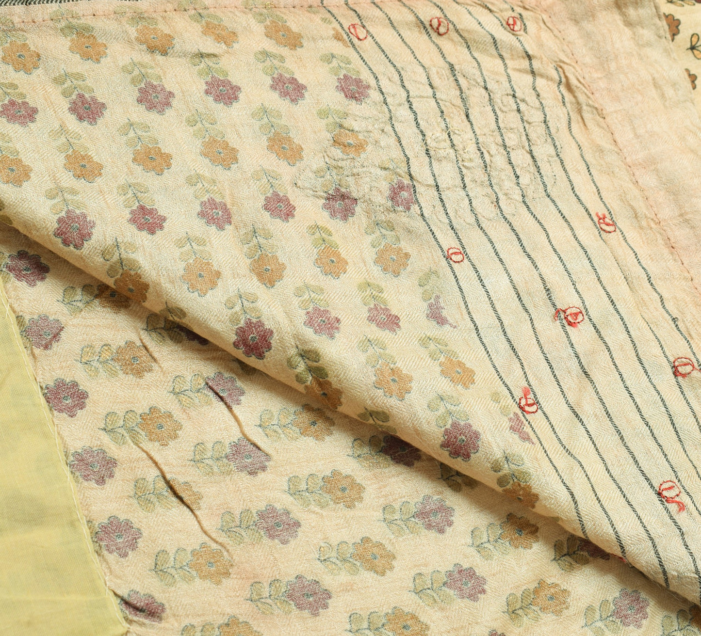 Sushila Vintage Cream Floral Saree 100%Pure Woolen Printed 5YD Sari Craft Fabric