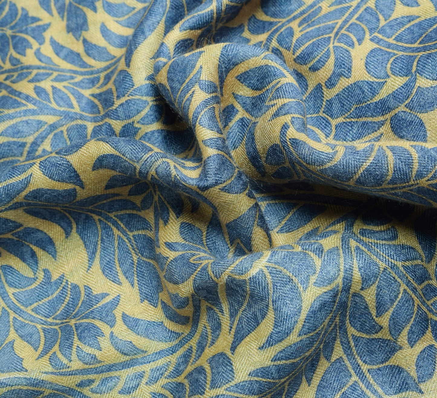 Sushila Vintage Floral Cream Saree 100%Pure Woolen Soft Printed Sari Warm Fabric