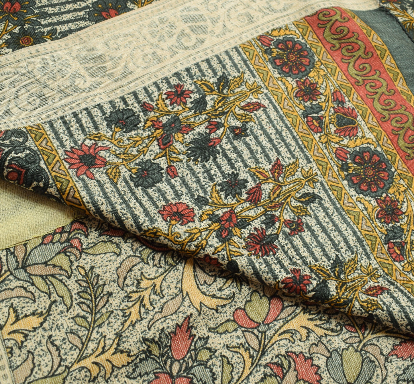 Sushila Vintage Cream Saree Art Silk Floral Printed 5 Yard Sari Craft Fabric