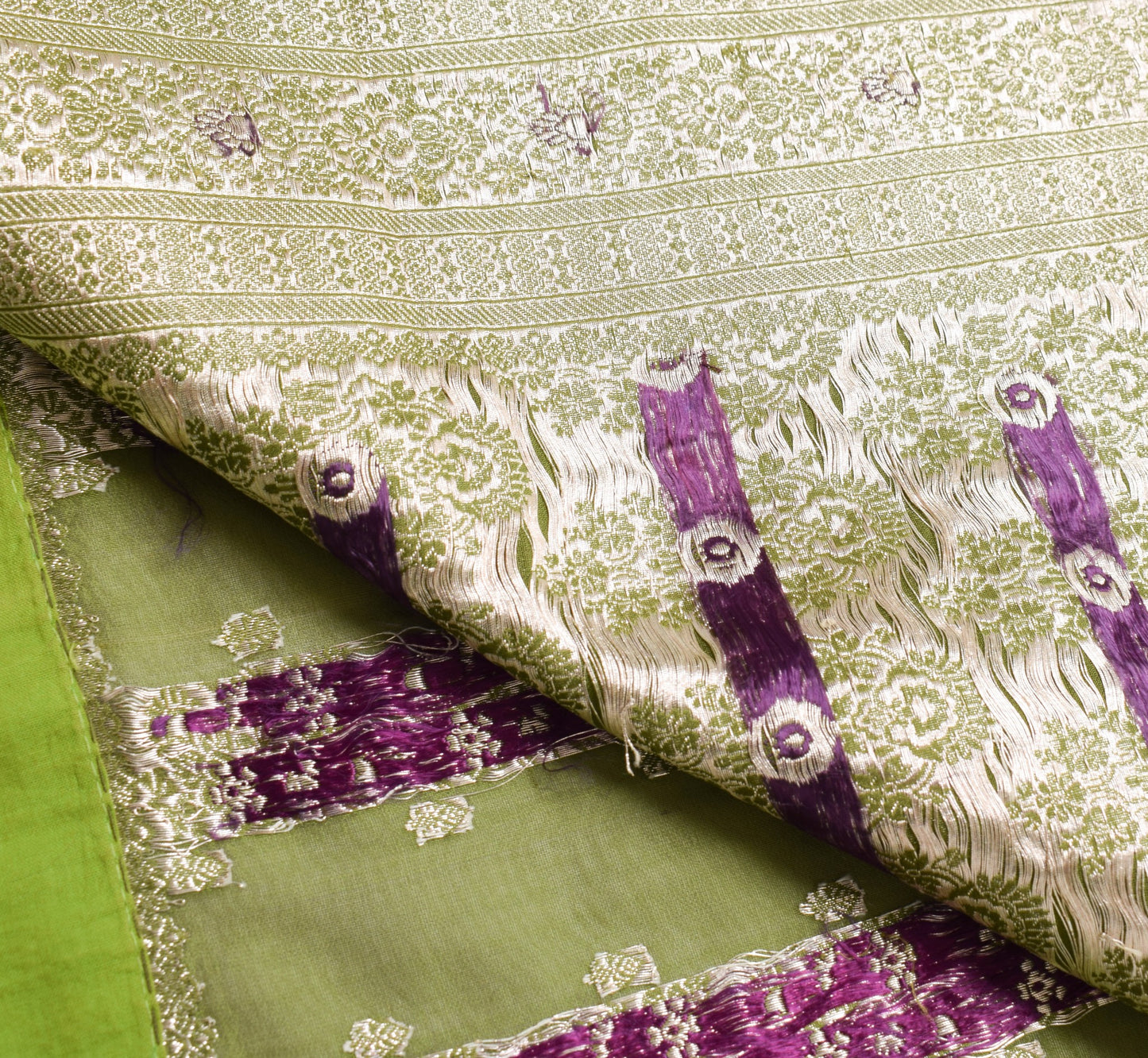 Sushila Vintage Banarasi/Broacde Saree Pure Cotton Silk Green HEAVY Sari Fabric