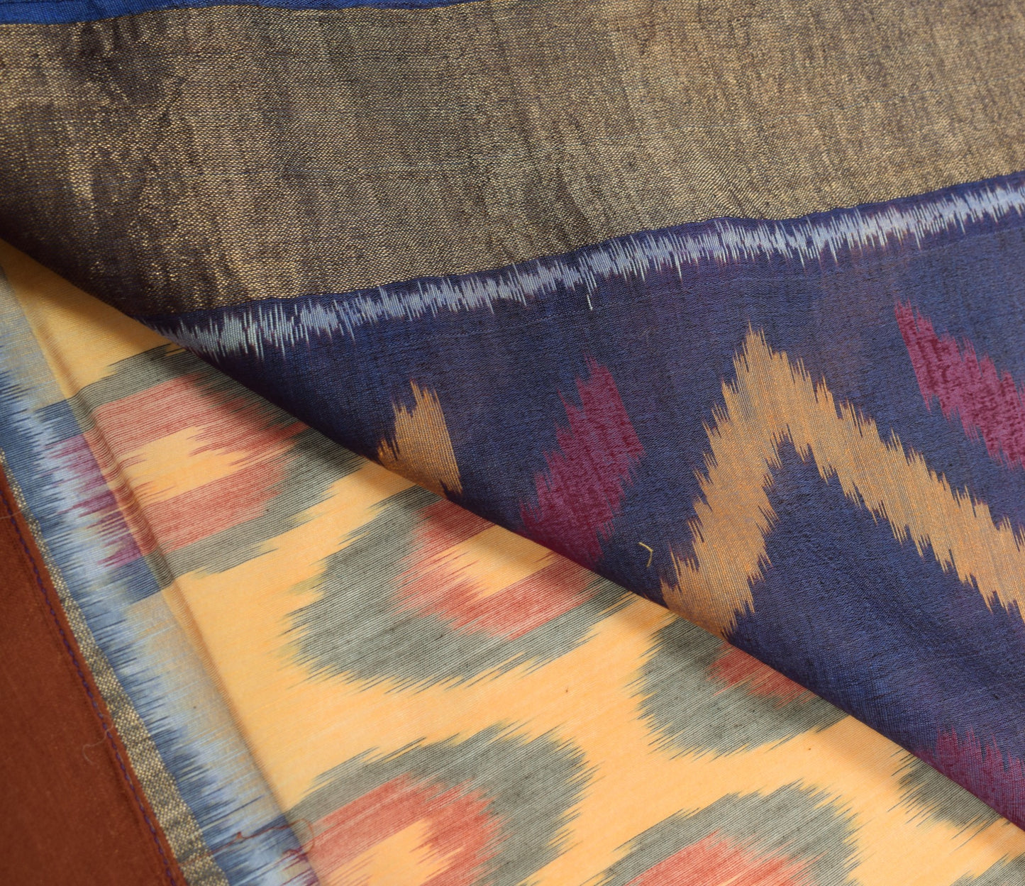 Sushila Vintage Yellow Saree Pure Cotton Silk Hand Woven Pochampally Ikat Sari