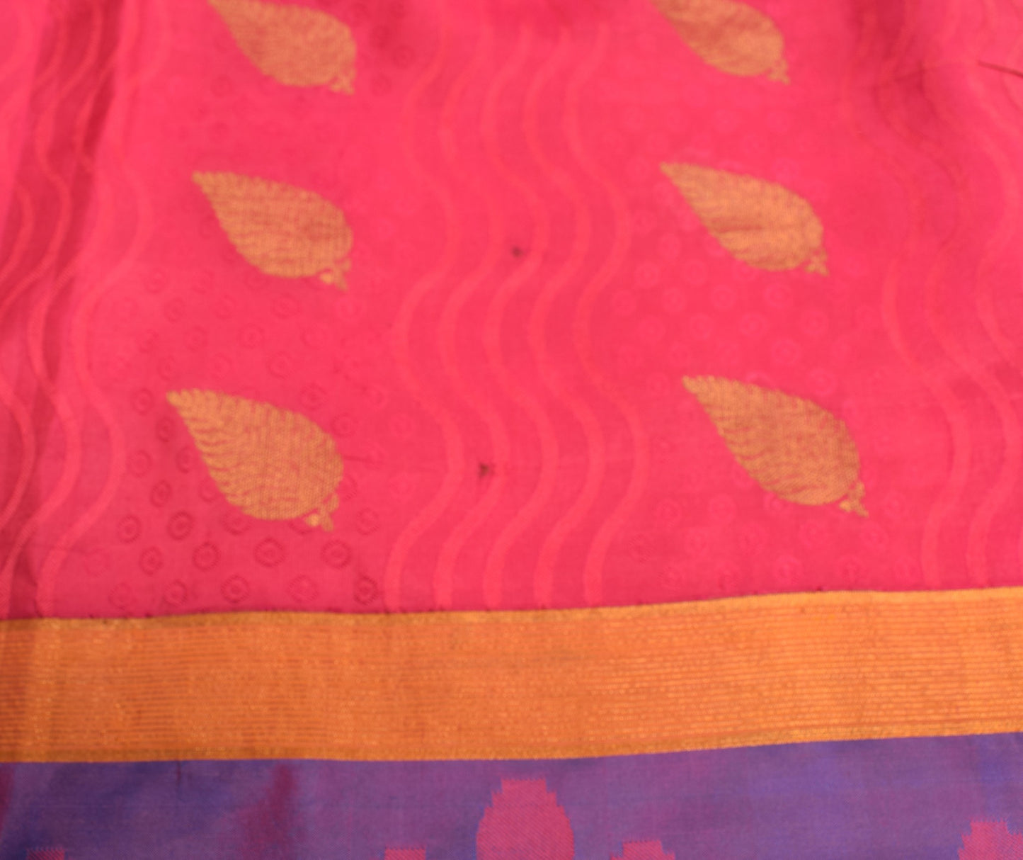 Sushila Vintage Magenta Heavy Indian Sarees Pure Silk Woven Zari Sari Fabric