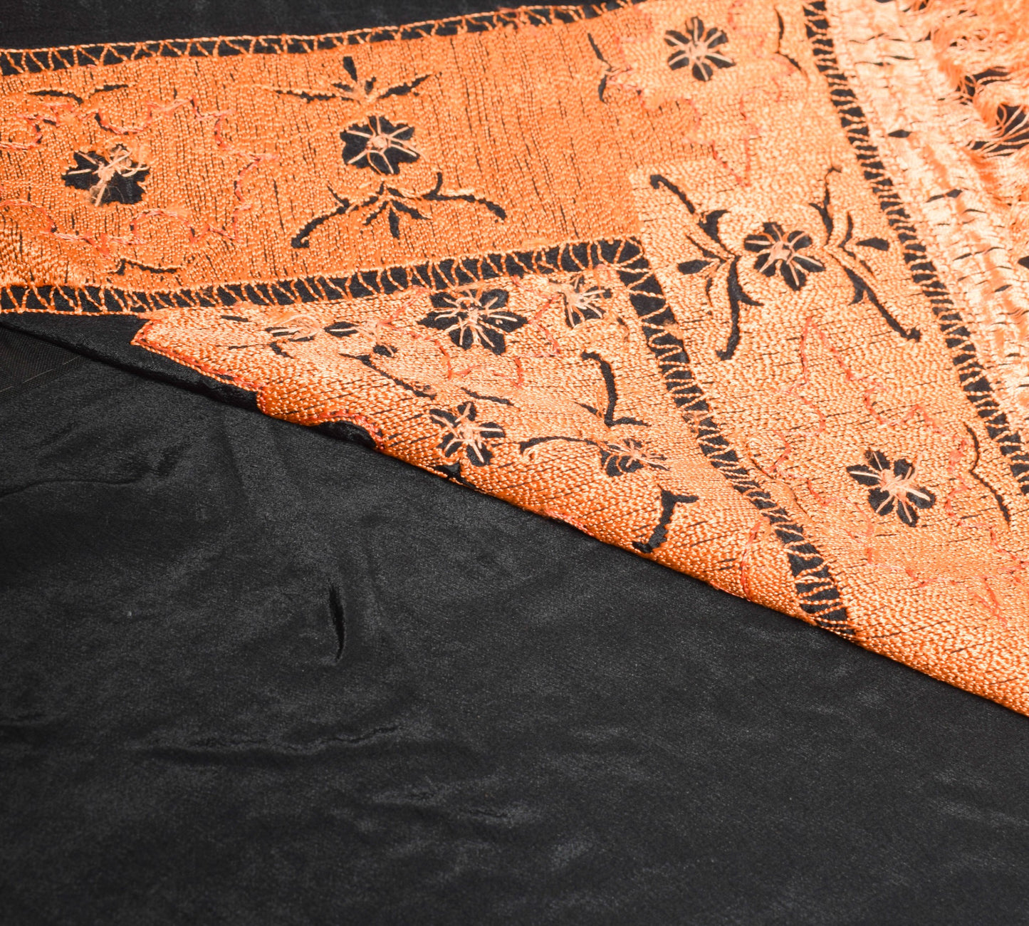 Sushila Vintage Black Saree Contrast Embroidered Border Pallu Pure Crepe Sari