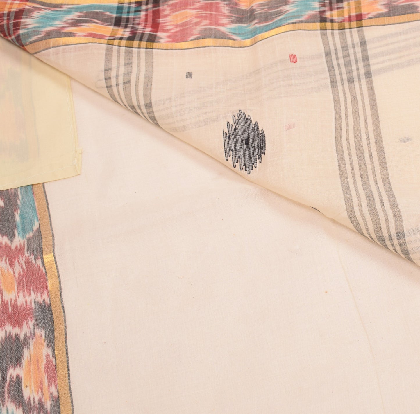 Sushila Vintage Bengal Tant Woven Saree with Ikat Border Pure Cotton Cream Sari