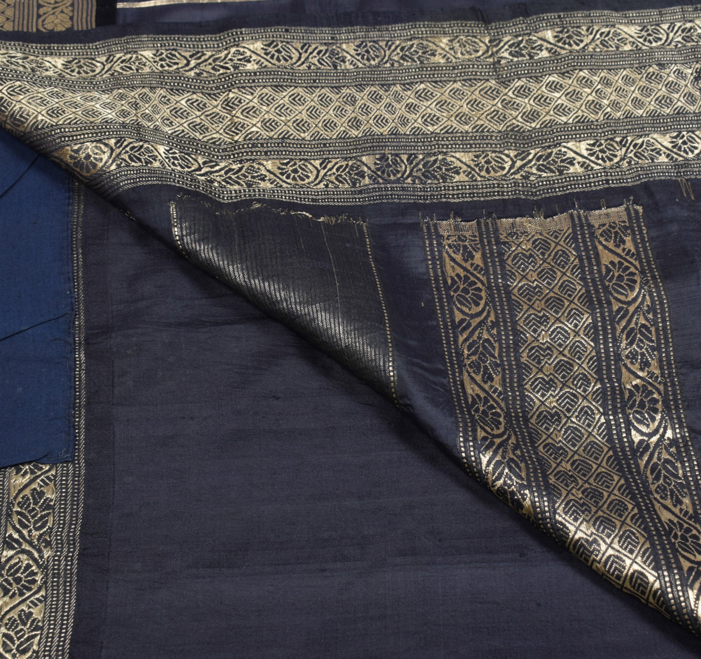 Sushila Vintage Navy Blue Pure Banarasi Silk Saree Brocade Border Pallu 5YD Sari