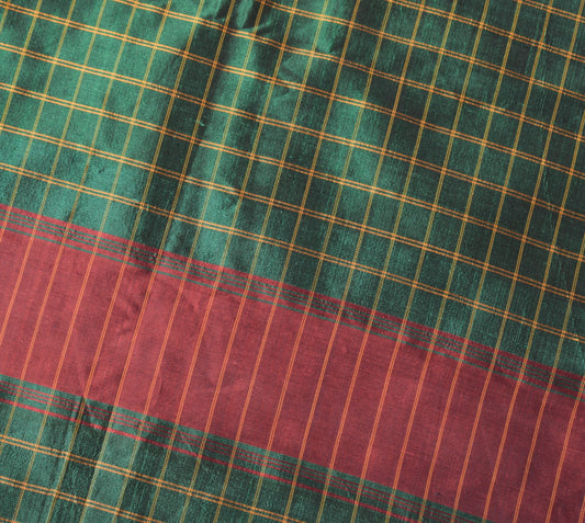 Sushila Vintage Green Sari Remnant Scrap Woven Checks 100%Pure Silk Craft Fabric