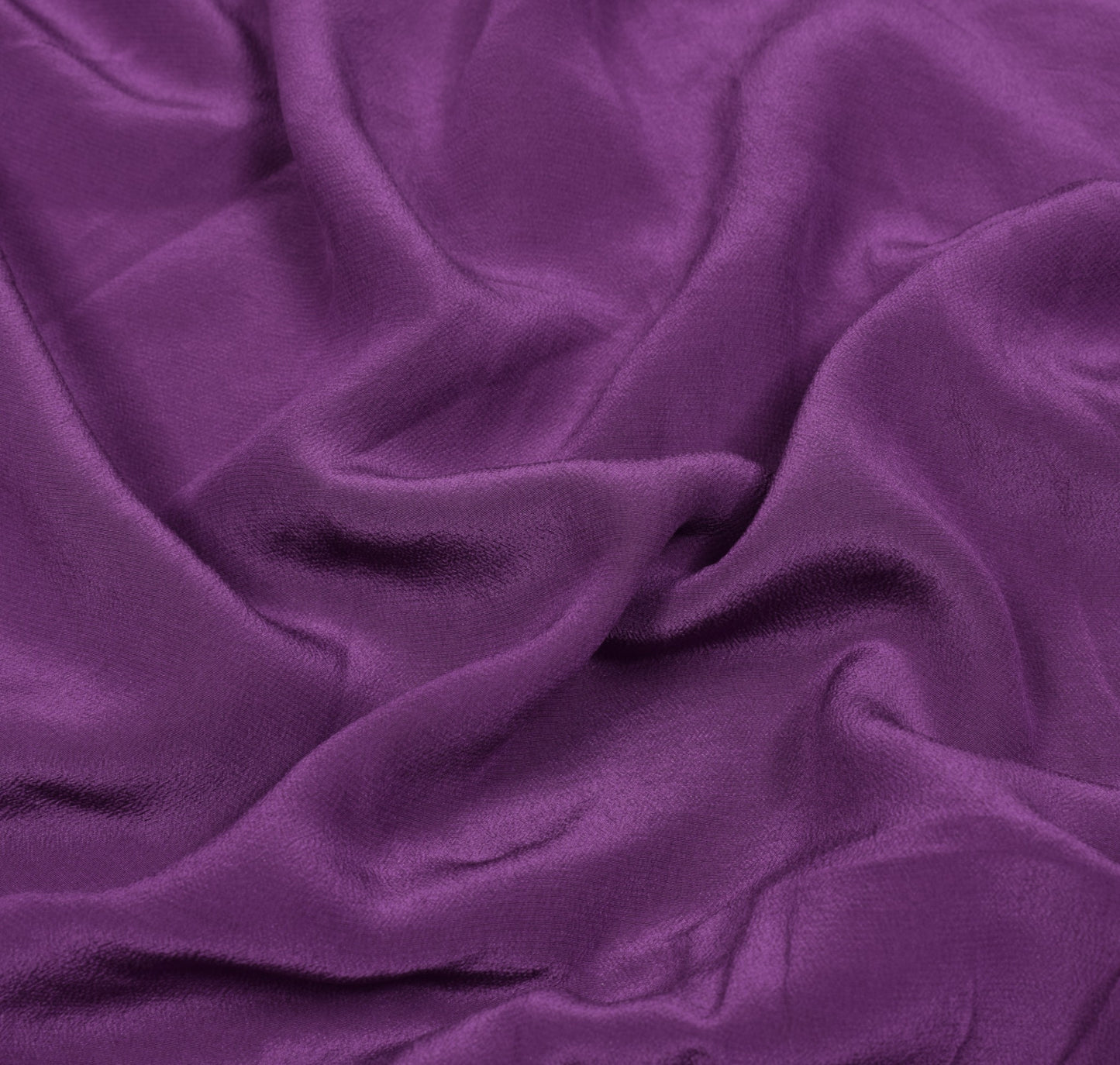 Sushila Vintage Purple Sari 200"Remnant Scrap Embroidery Pure Crepe Craft Fabric