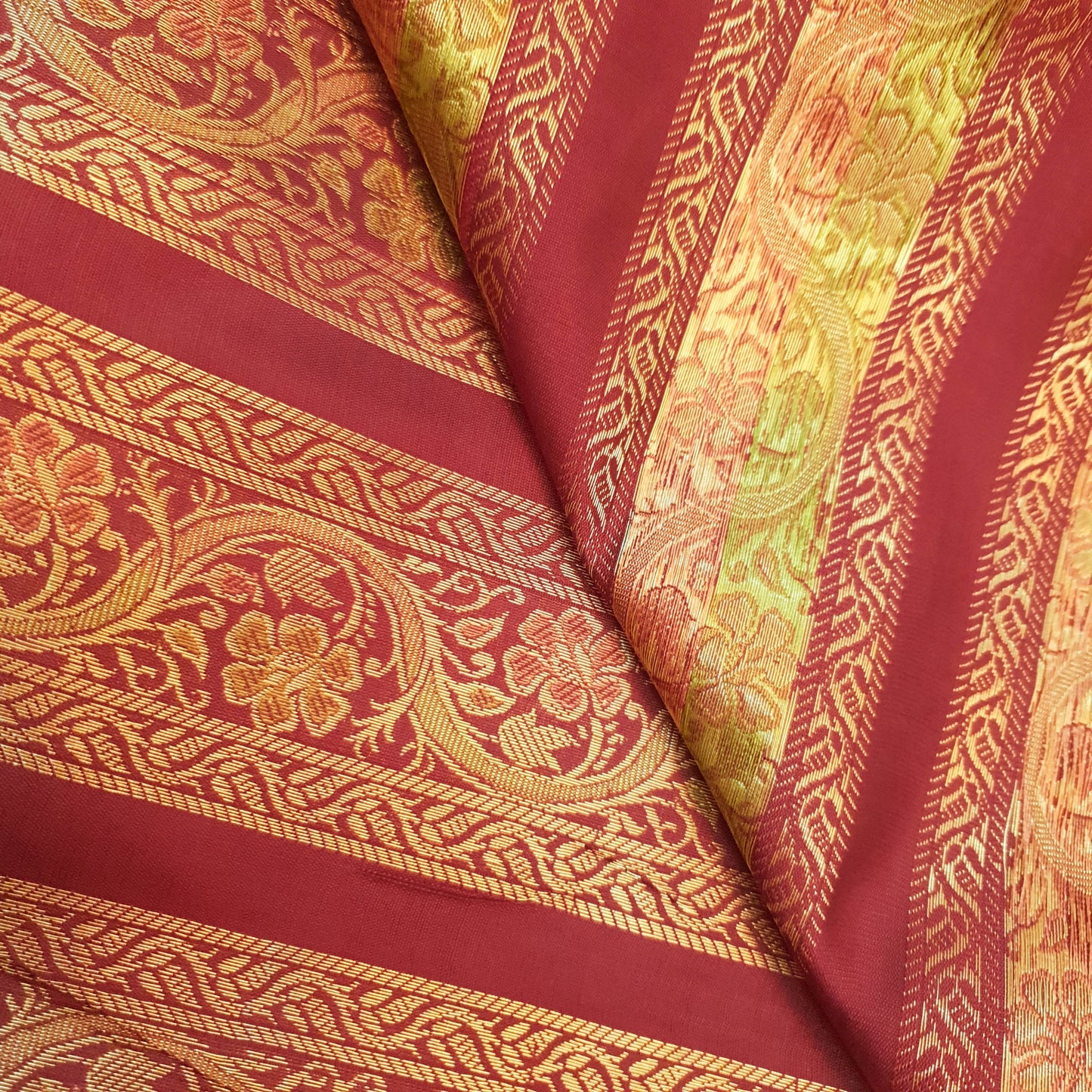 Sushila Vintage Sari Border Floral Zari Brocade Swing Trim 3 Yard Maroon Lace