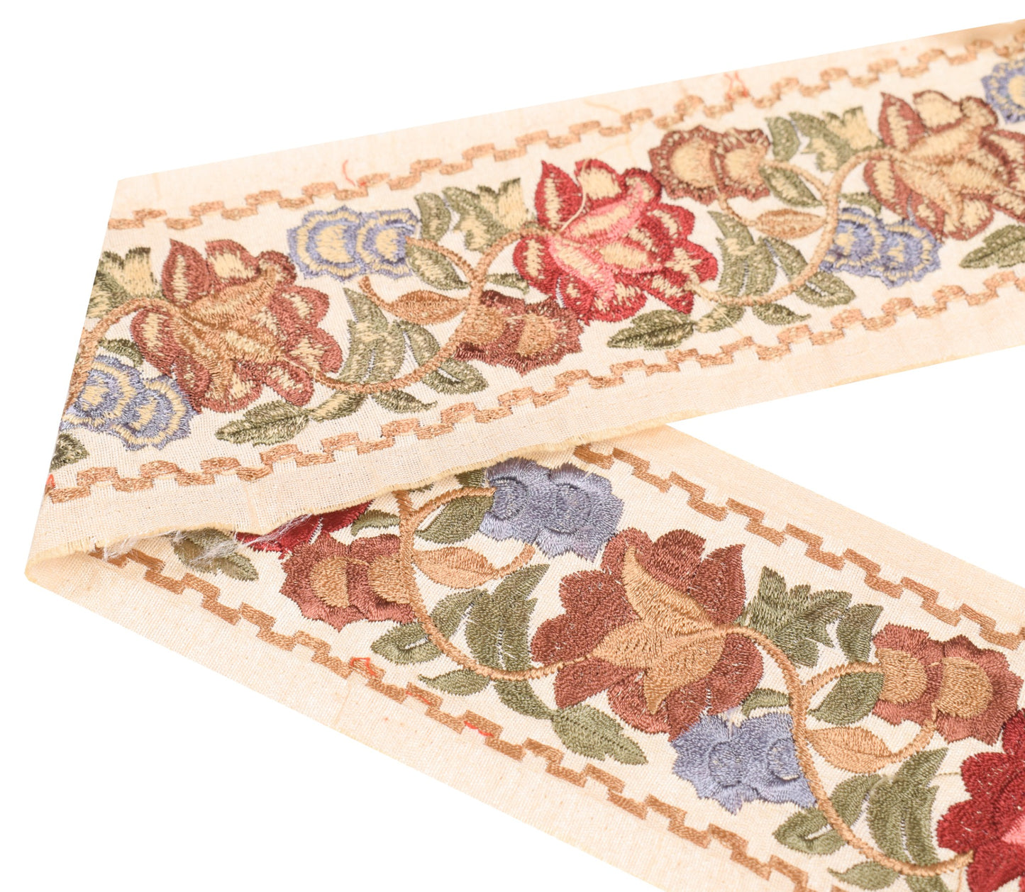 Sushila Vintage Beige Saree Border Indian Craft Sewing Trim Embroidered Lace
