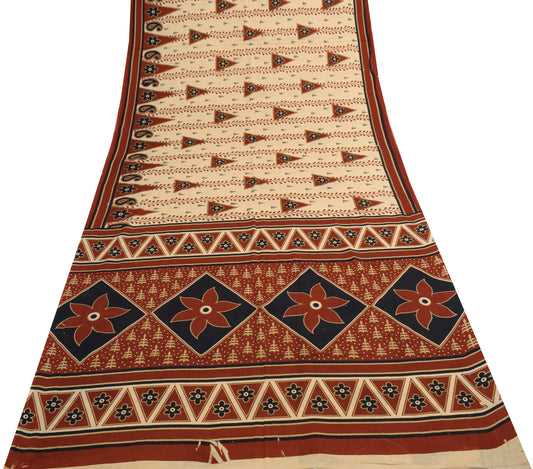 Sushila Vintage Maroon Saree 100% Pure Cotton Floral Printed 5 Yard Craft Fabric