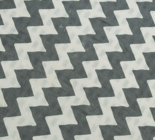 Sushila Vintage Saree Pure Cotton Zig-Zag Printed Multi-Color Soft Craft Fabric