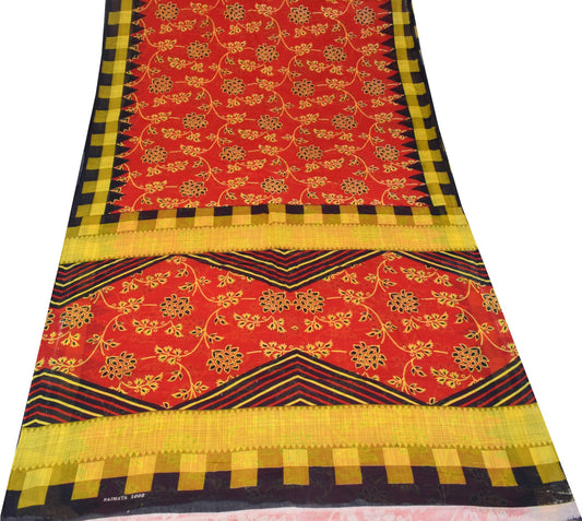 Sushila Vintage Floral Red Saree 100% Pure Cotton Printed Sari 5 Yd Craft Fabric