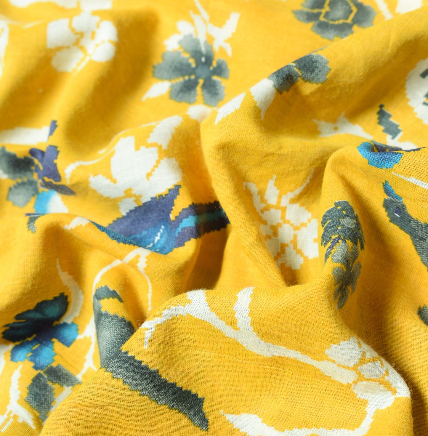 Sushila Vintage Birds Printed Saree 100% Pure Cotton Yellow Soft Craft Fabric