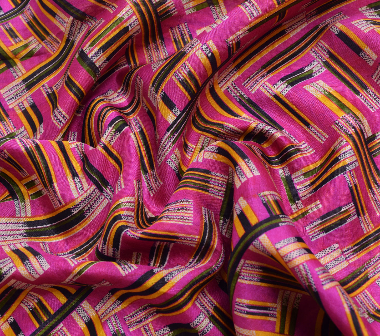 Sushila Vintage Magenta Saree 100% Pure Silk Printed Indian Soft Craft Fabric