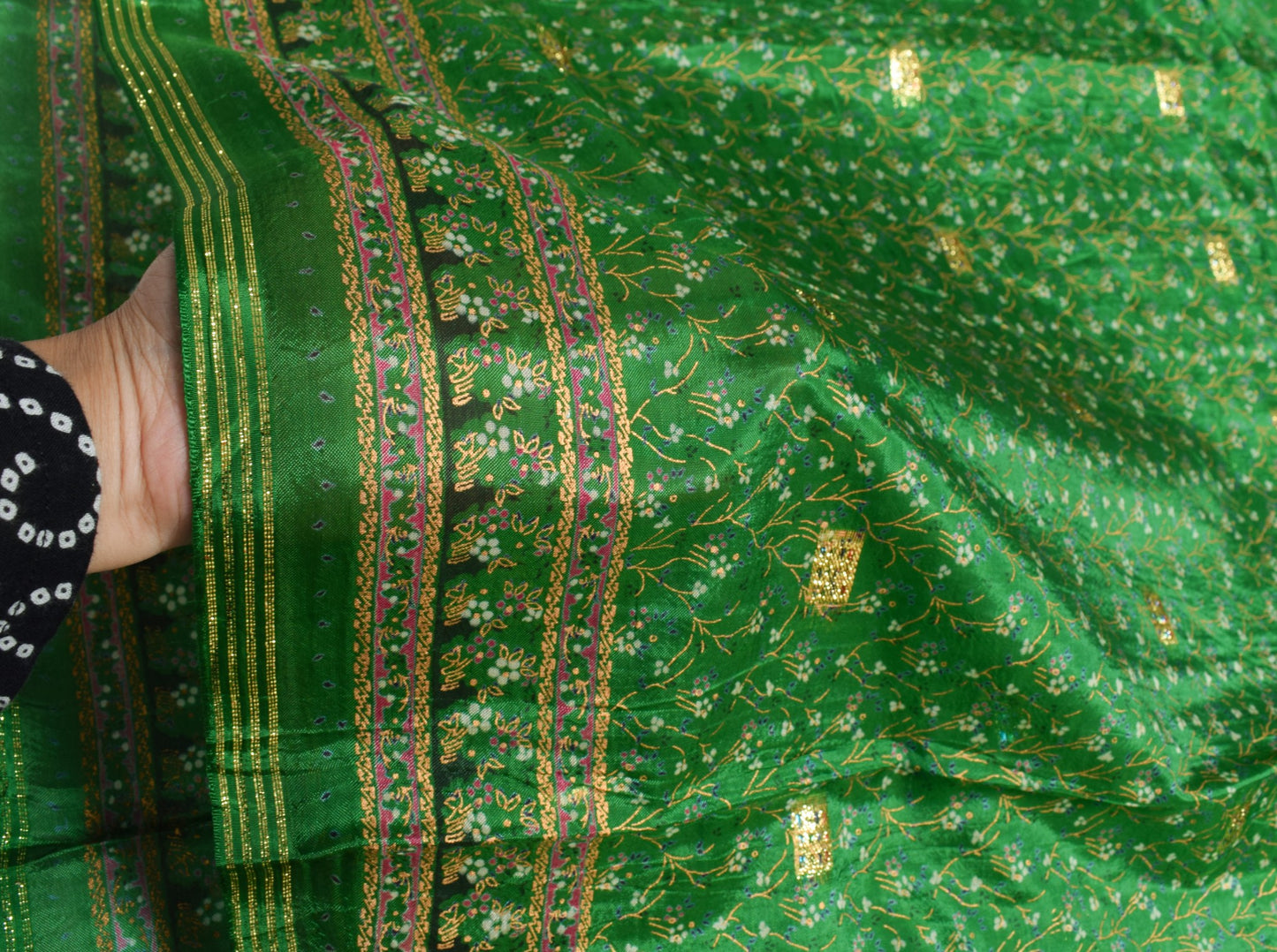 Sushila Vintage Green Floral Saree 100% Pure Silk Printed Sari Soft Craft Fabric