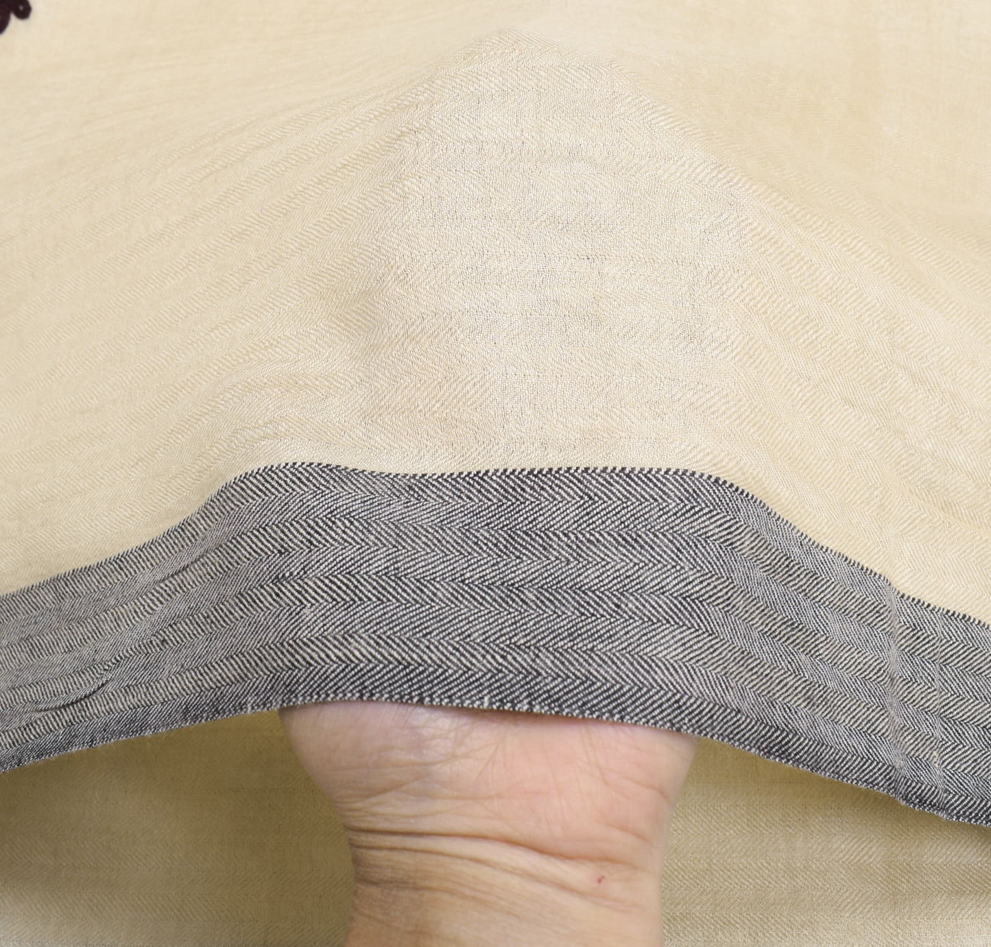 Sushila Vintage Cream Dupatta Pure Woolen Kashmiri Embroidered Long Stole Shwal