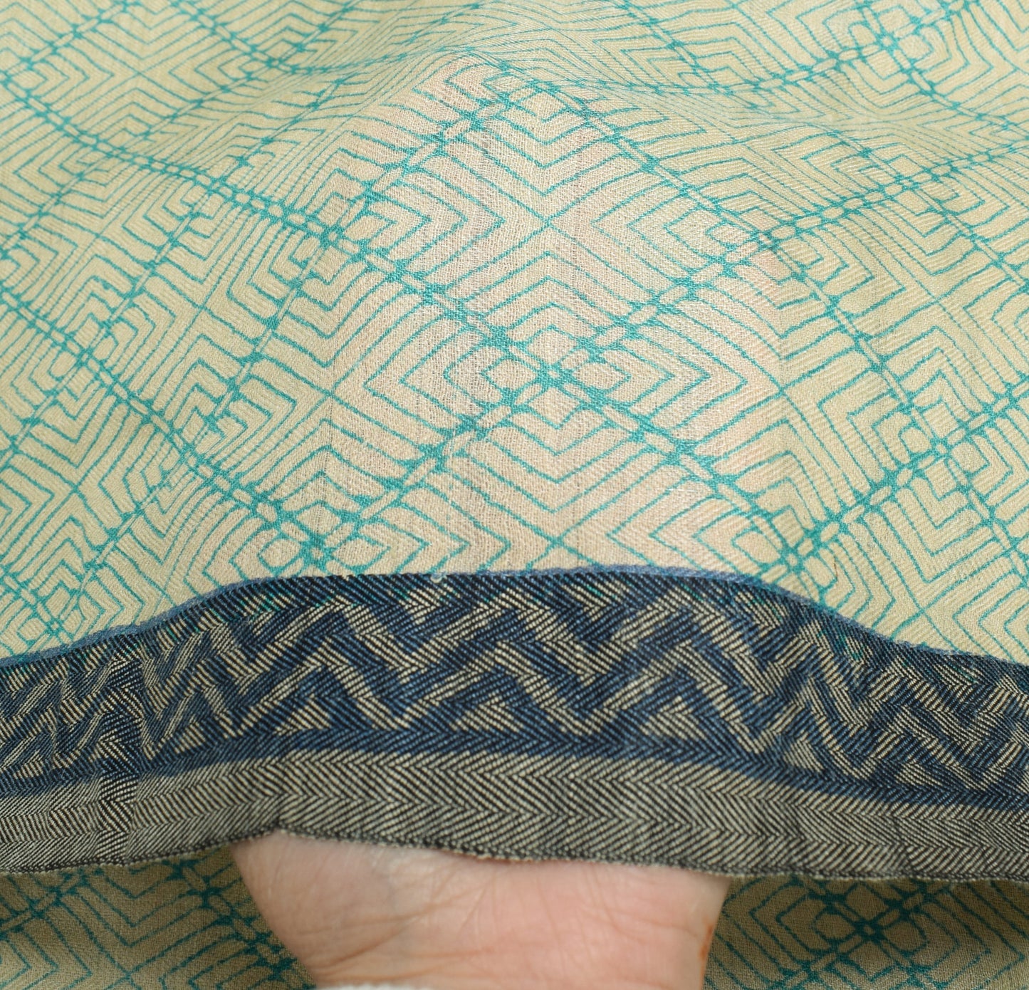 Sushila Vintage Cream Dupatta 100% Pure woolen Printed Soft Indian Long Stole