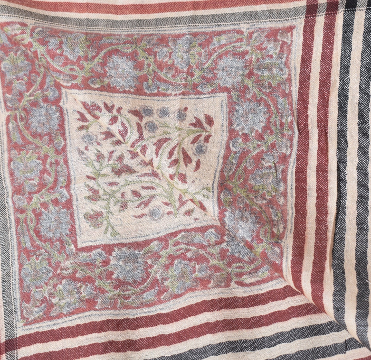 Sushila Vintage Cream Floral Dupatta 100%Pure Woolen Hand Block Print Long Stole