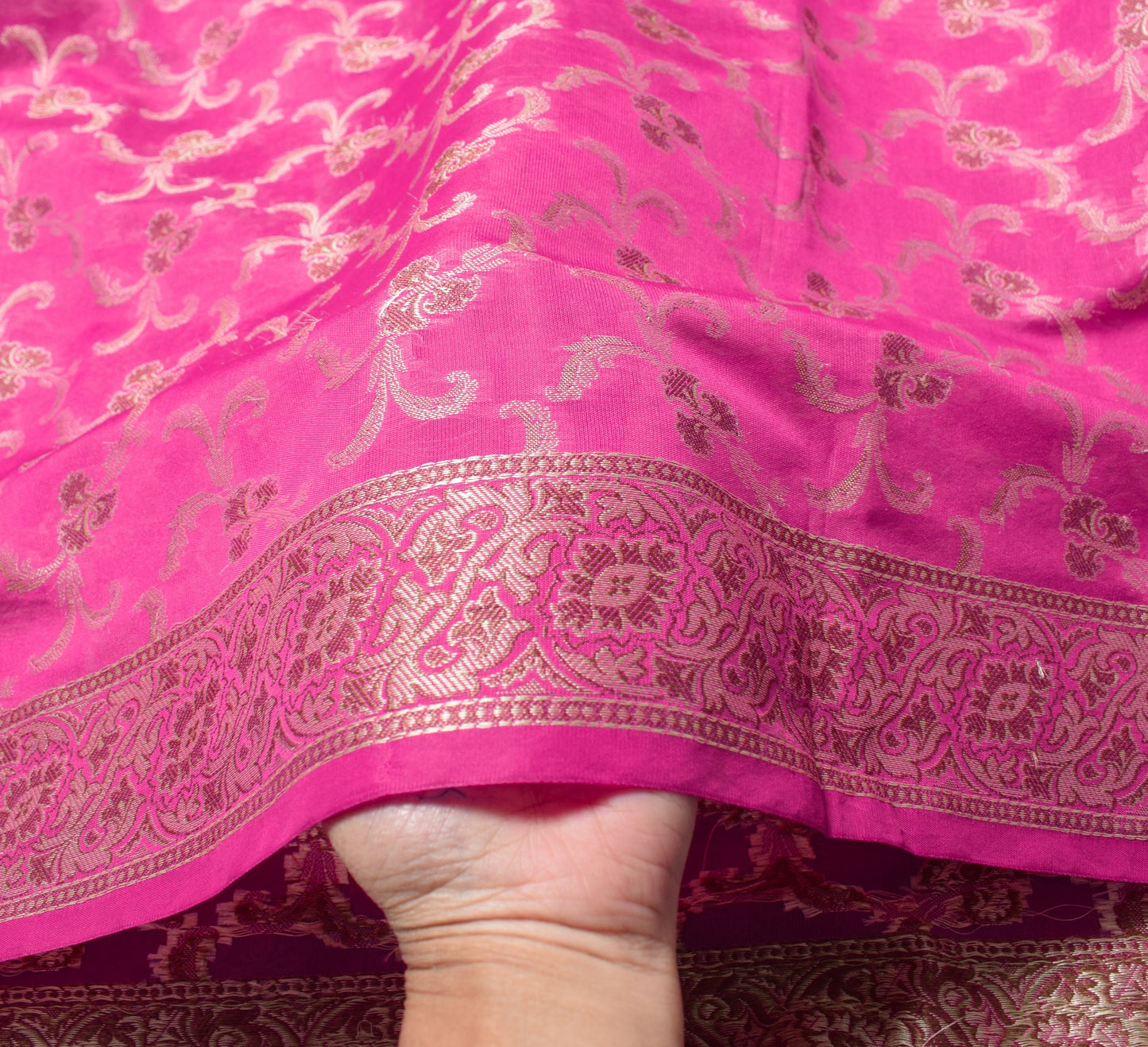 Sushila Vintage Magenta Dupatta Art Cotton Silk Floral Banarasi Woven Long Stole
