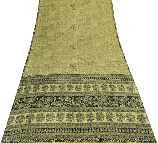 Sushila Vintage Green Scrap Saree Blend Crepe Silk Printed Floral Sari Fabric