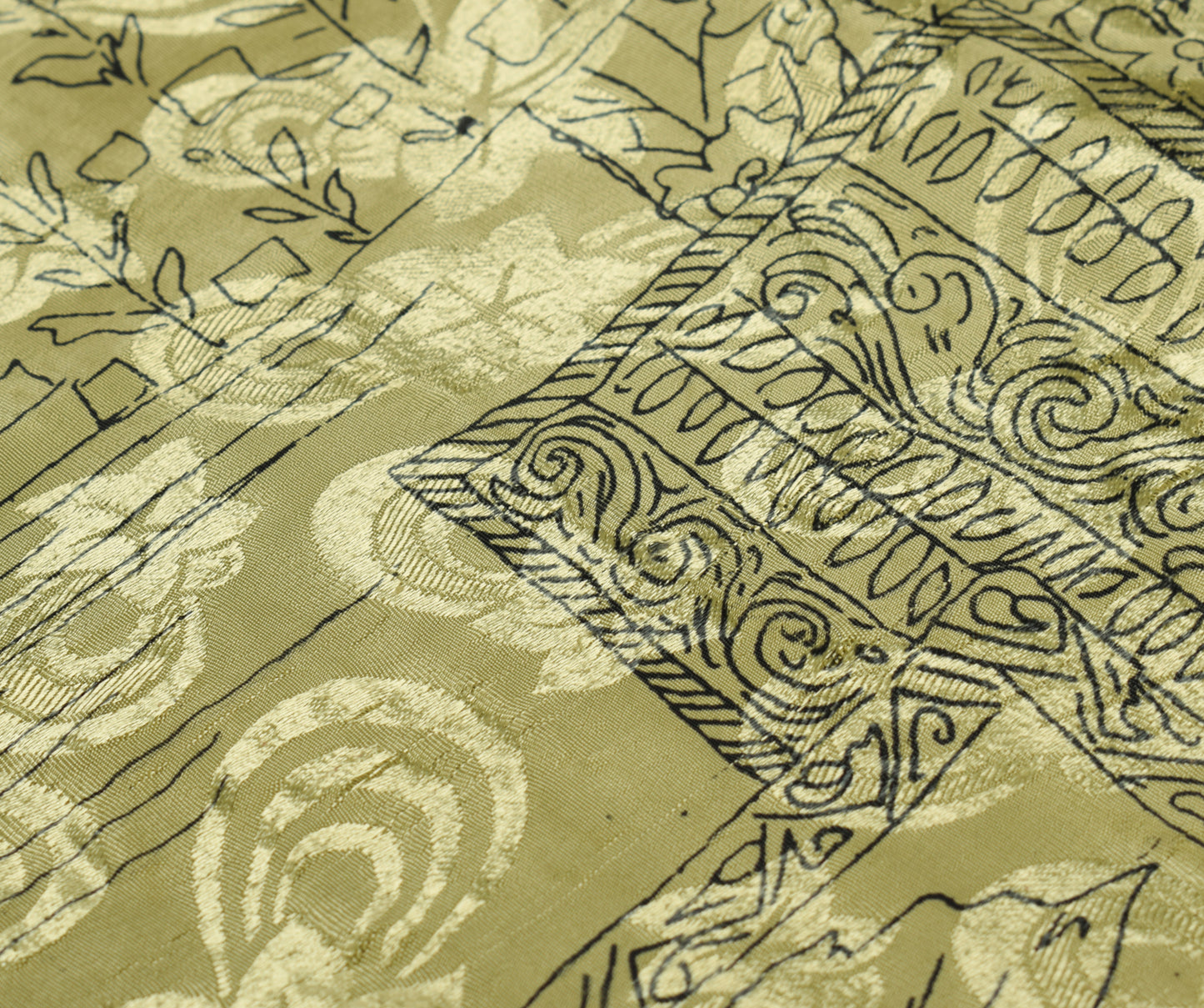 Sushila Vintage Green Scrap Saree Blend Crepe Silk Printed Floral Sari Fabric