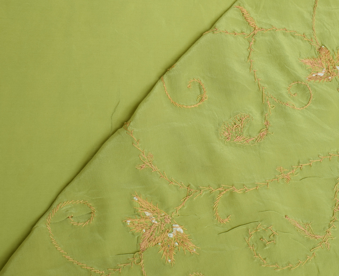 Sushila Vintage Green Saree Pure Crepe Silk Glass Beads Embellish Floral Sari Craft Fabric