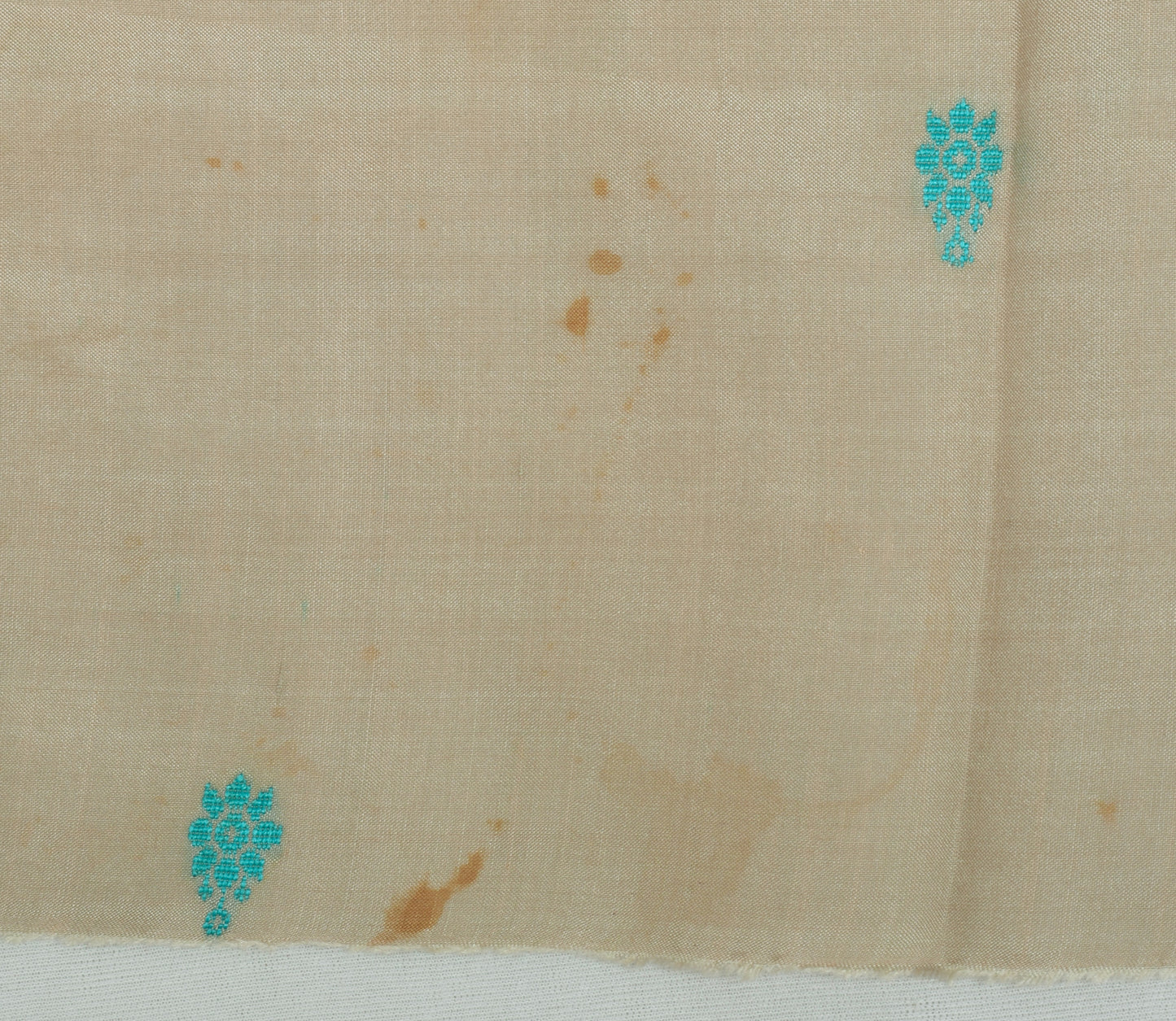 Sushila Vintage Indian Sari Remnant Scrap 100% Pure Silk Woven Craft Fabric