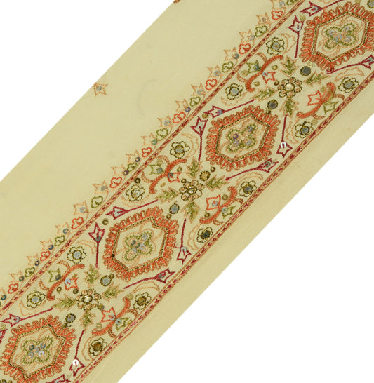 Sushila Vintage Cream Saree Border Indian Craft Sewing Trim Embroidered Lace