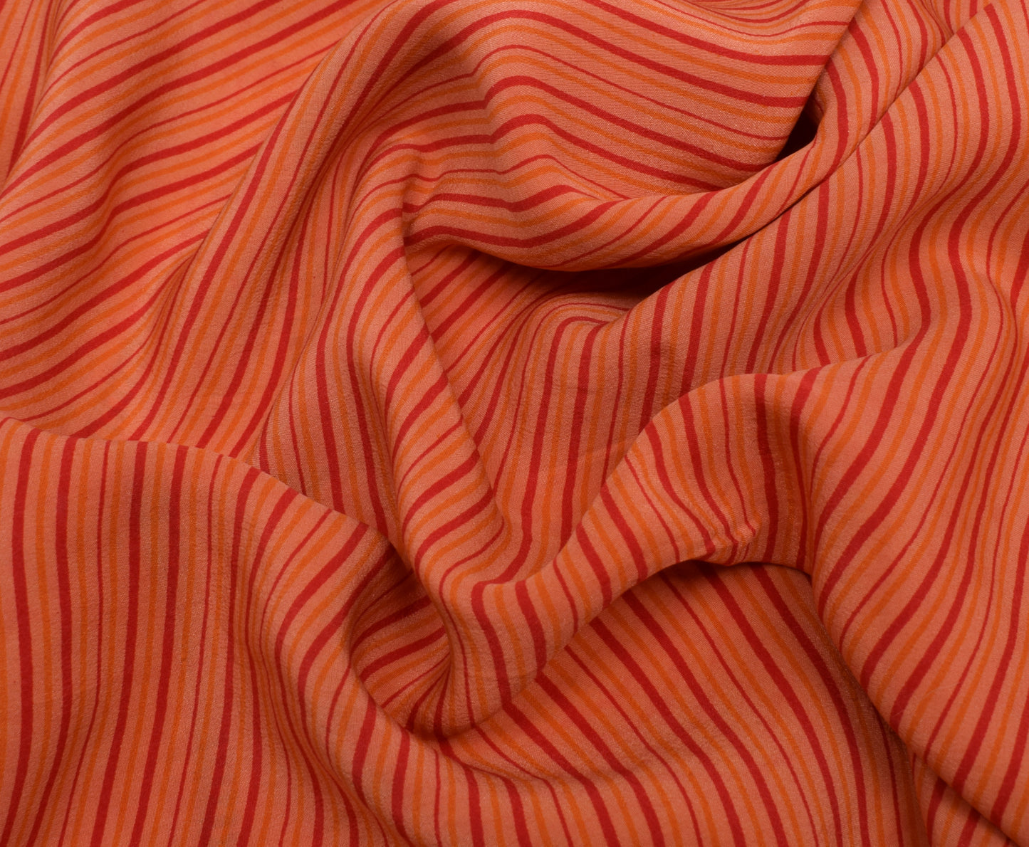 Sushila Vintage Peach Indian Saree 100% Pure Crepe Silk Printed Soft Fabric