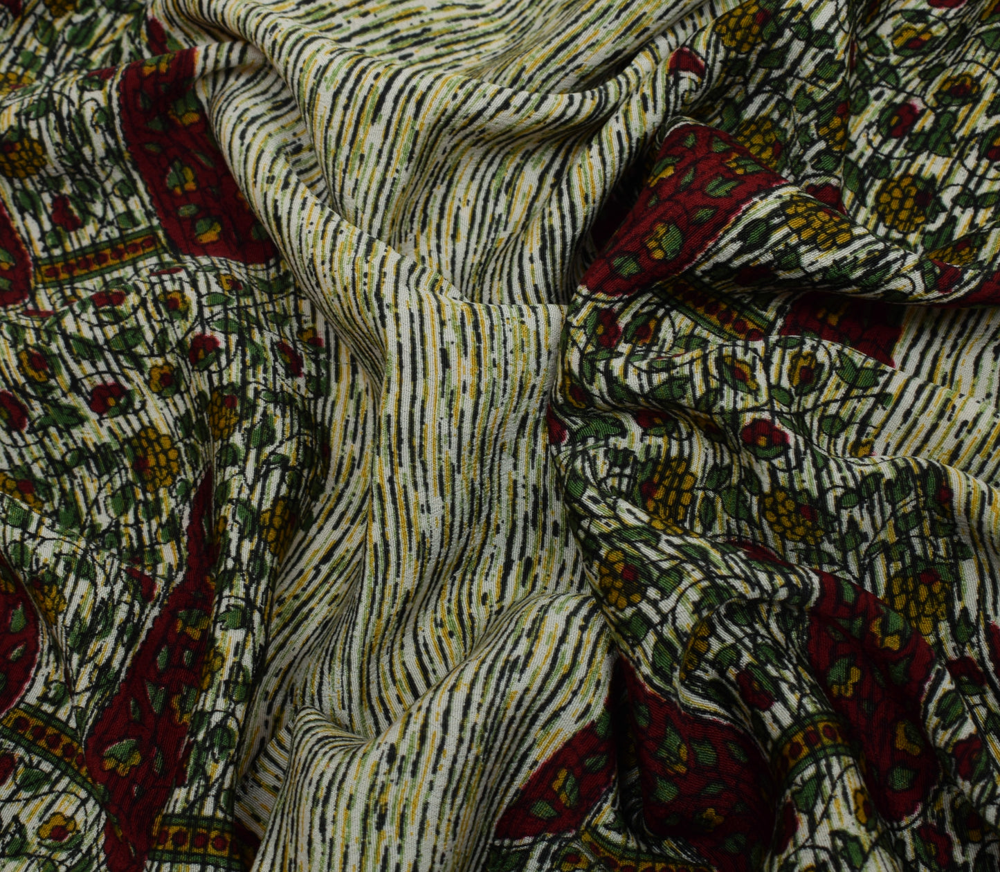 Sushila Vintage Cream Saree Blend Crepe Silk Printed Floral Soft 5 Yard Fabric