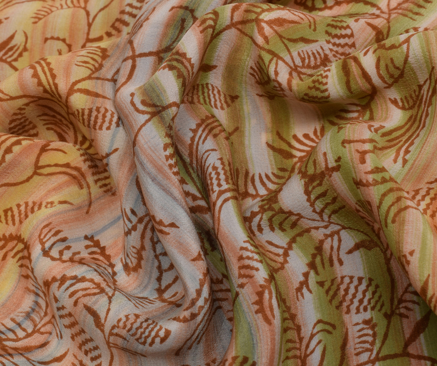 Sushila Vintage Indian Saree 100% Pure Crepe Silk Printed Floral Soft Fabric