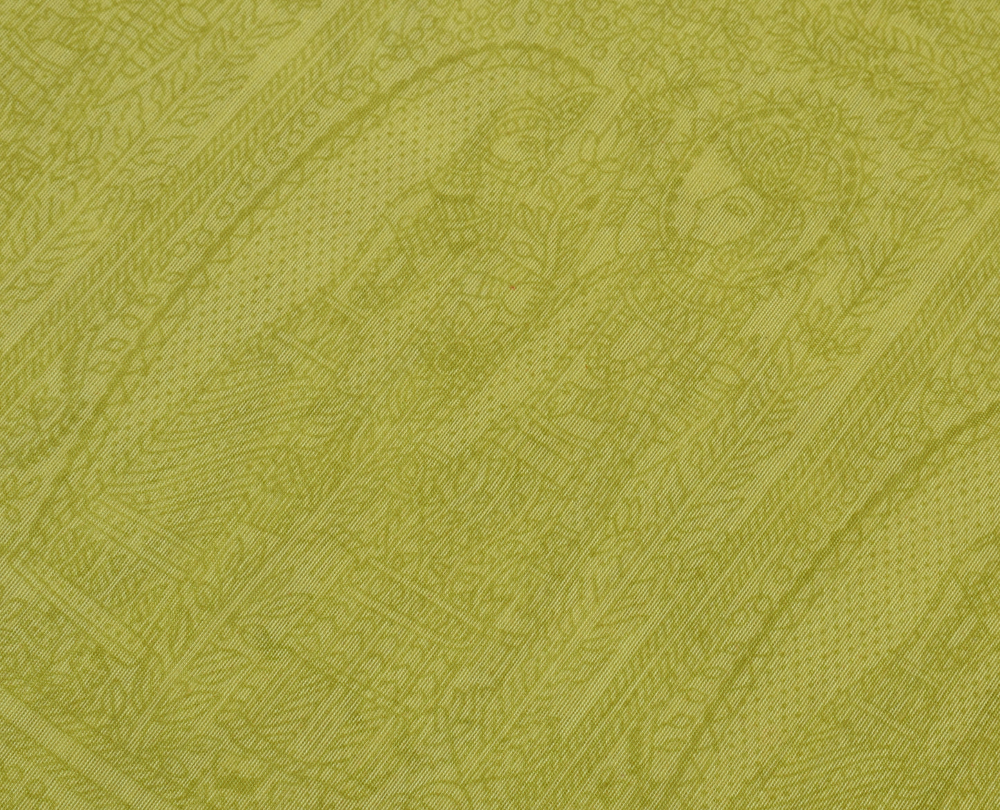 Sushila Vintage Green Saree Blend Cotton Printed Humans Soft Craft 5 Yard Fabric