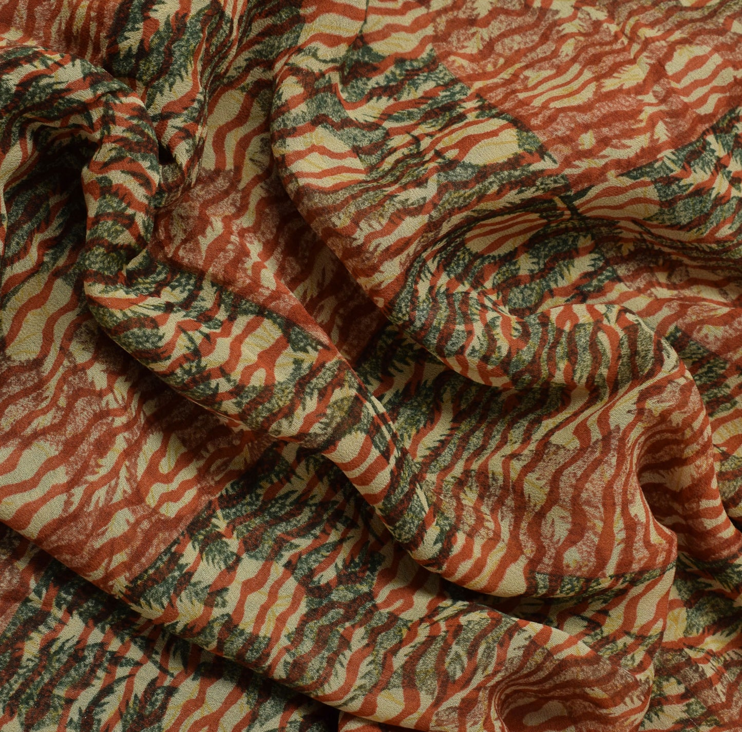 Sushila Vintage Indian Sari 100% Pure Georgette Silk Printed Floral Craft Fabric