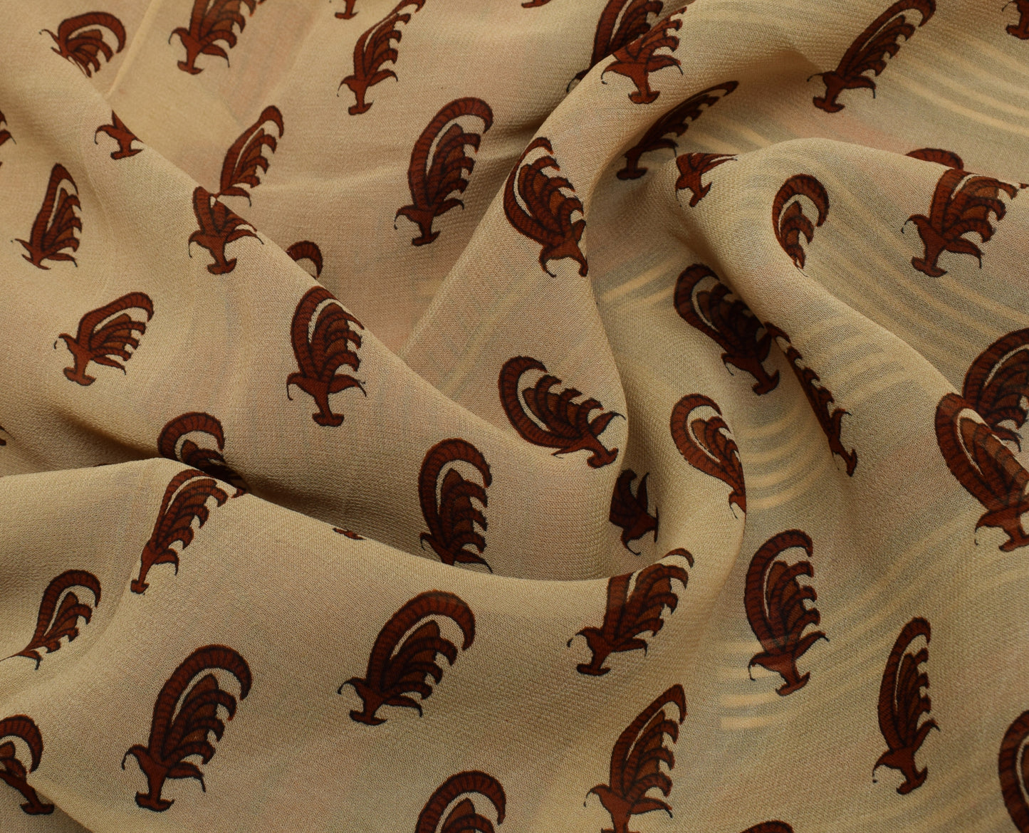 Sushila Vintage Indian Saree Pure Georgette Silk Printed 5 Yard Craft Fabric