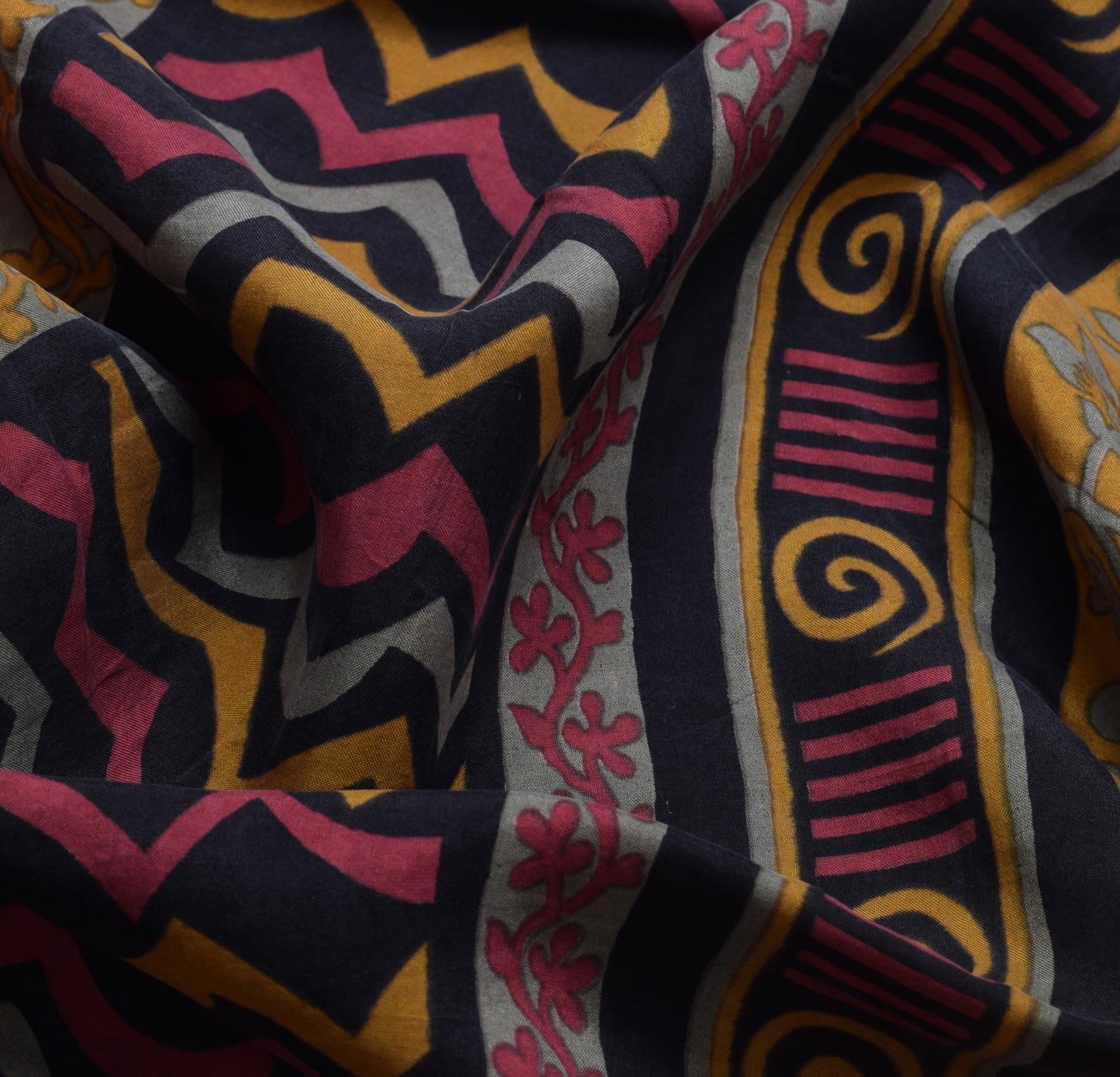 Sushila Vintage Magenta Saree 100% Pure Silk Printed Floral Soft Craft Fabric