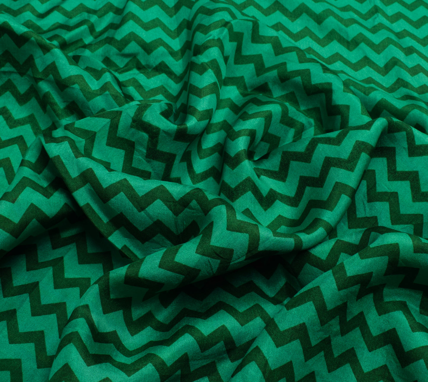 Sushila Vintage Green Saree 100% Pure Silk Printed Zig-Zag Soft Craft Fabric