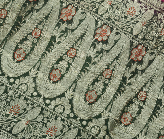 Sushila Vintage Green Sari Remnant Scrap 100% Pure Silk Woven Craft Fabric