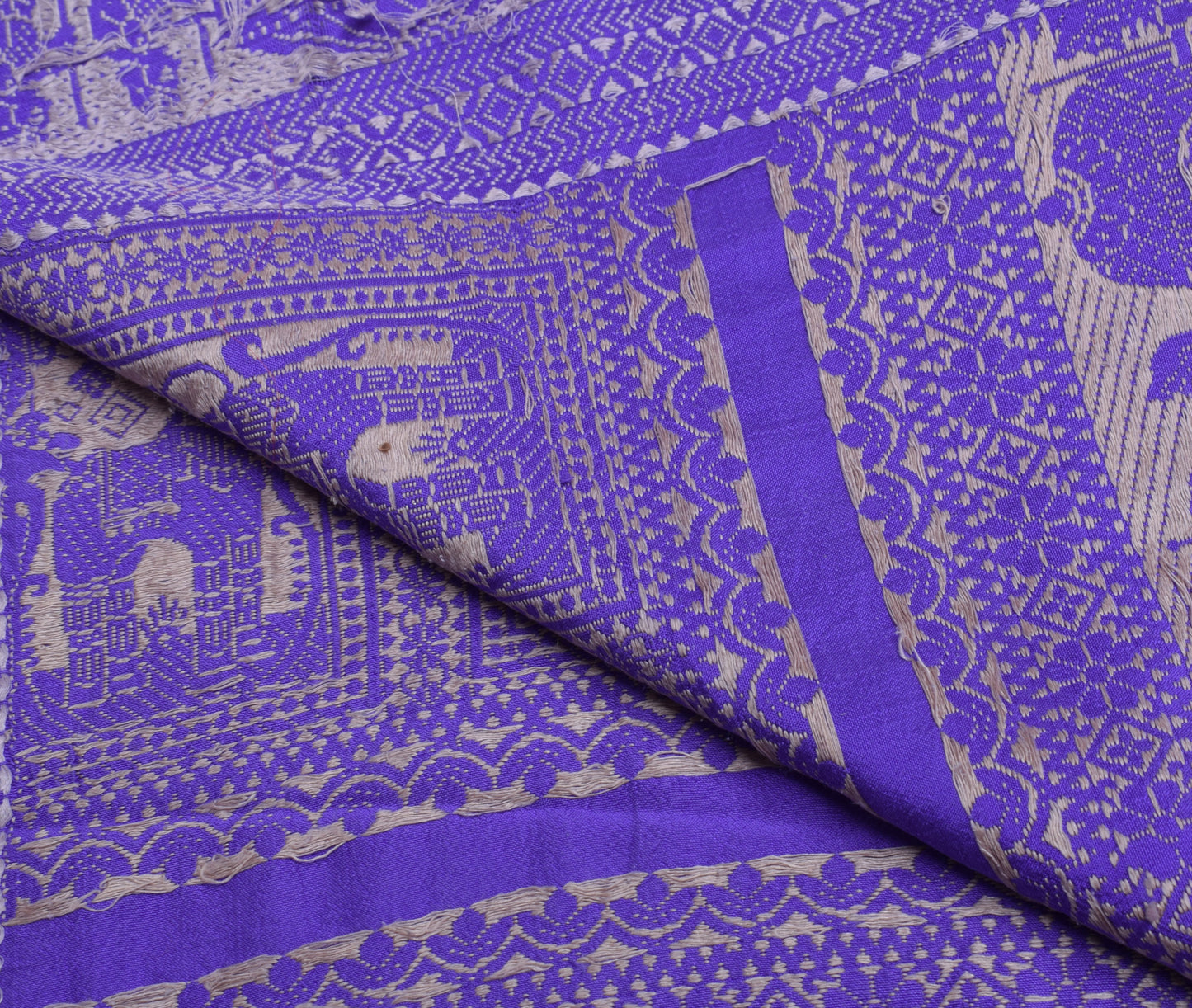 Sushila Vintage Indian Sari Remnant Scrap 100% Pure Silk Woven Craft Fabric