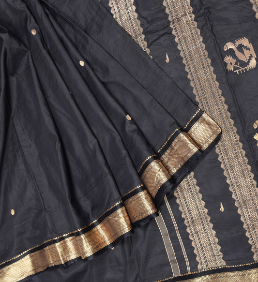 Sushila Vintage Black Saree Gold Zari Brocade Pure kanchi Pattu Silk Sari Craft Fabric