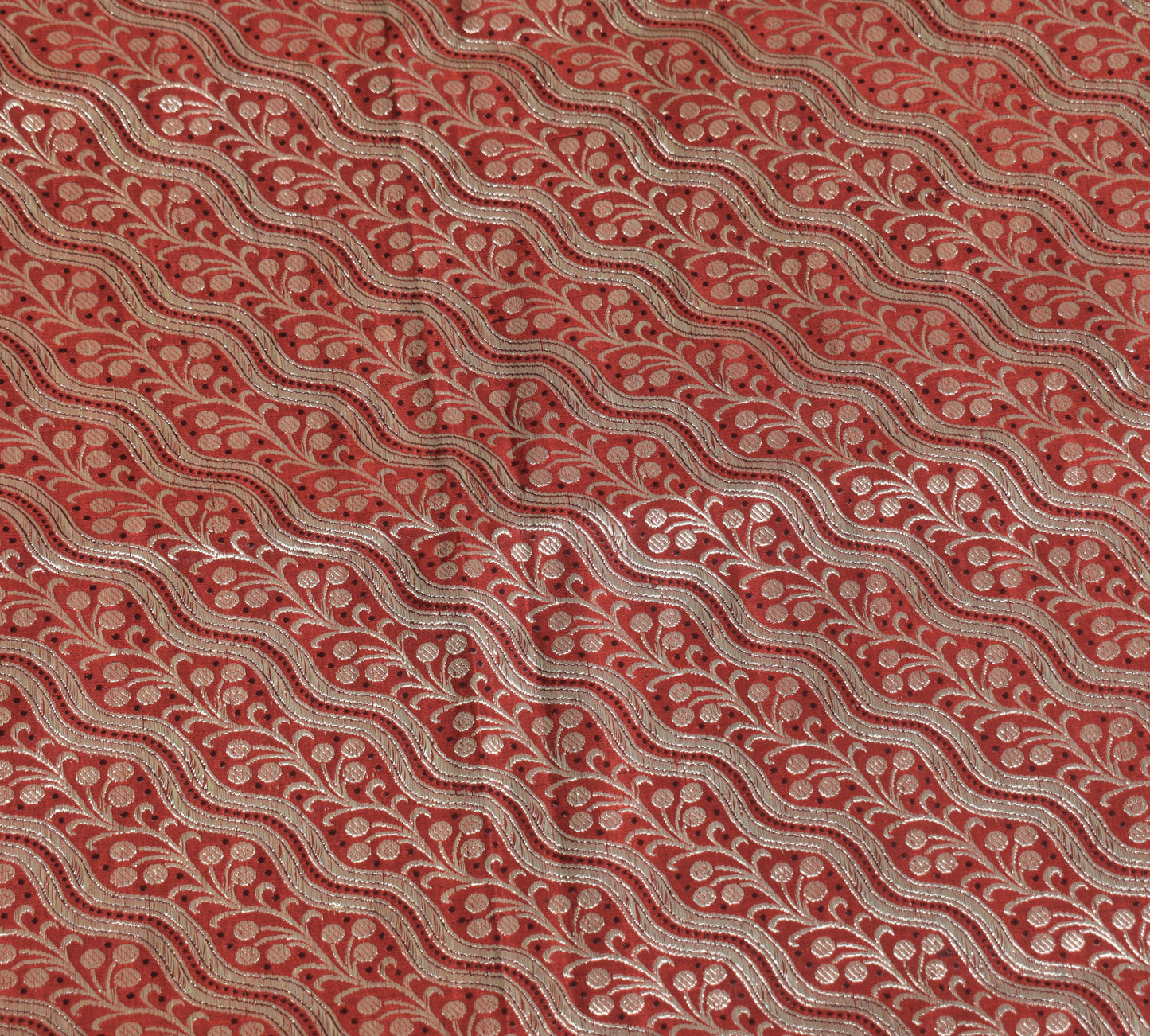 Sushila Vintage Red Green Saree Pure Satin Silk Banarasi Brocade Skirt Border HEAVY Sari