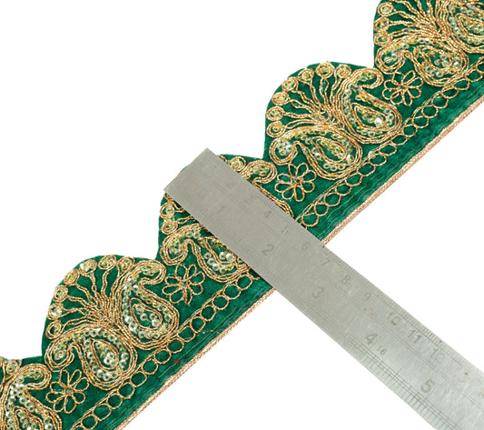 Sushila Vintage Velvet Green Saree Border Craft Sewing Trim Embroidered Lace