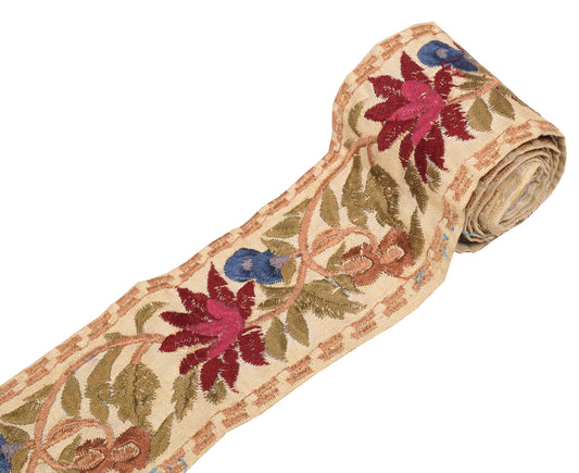 Sushila Vintage Beige Saree Border Craft Sewing Trim Embroidered Lace